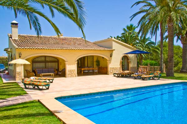 Alicante air-conditioned villa